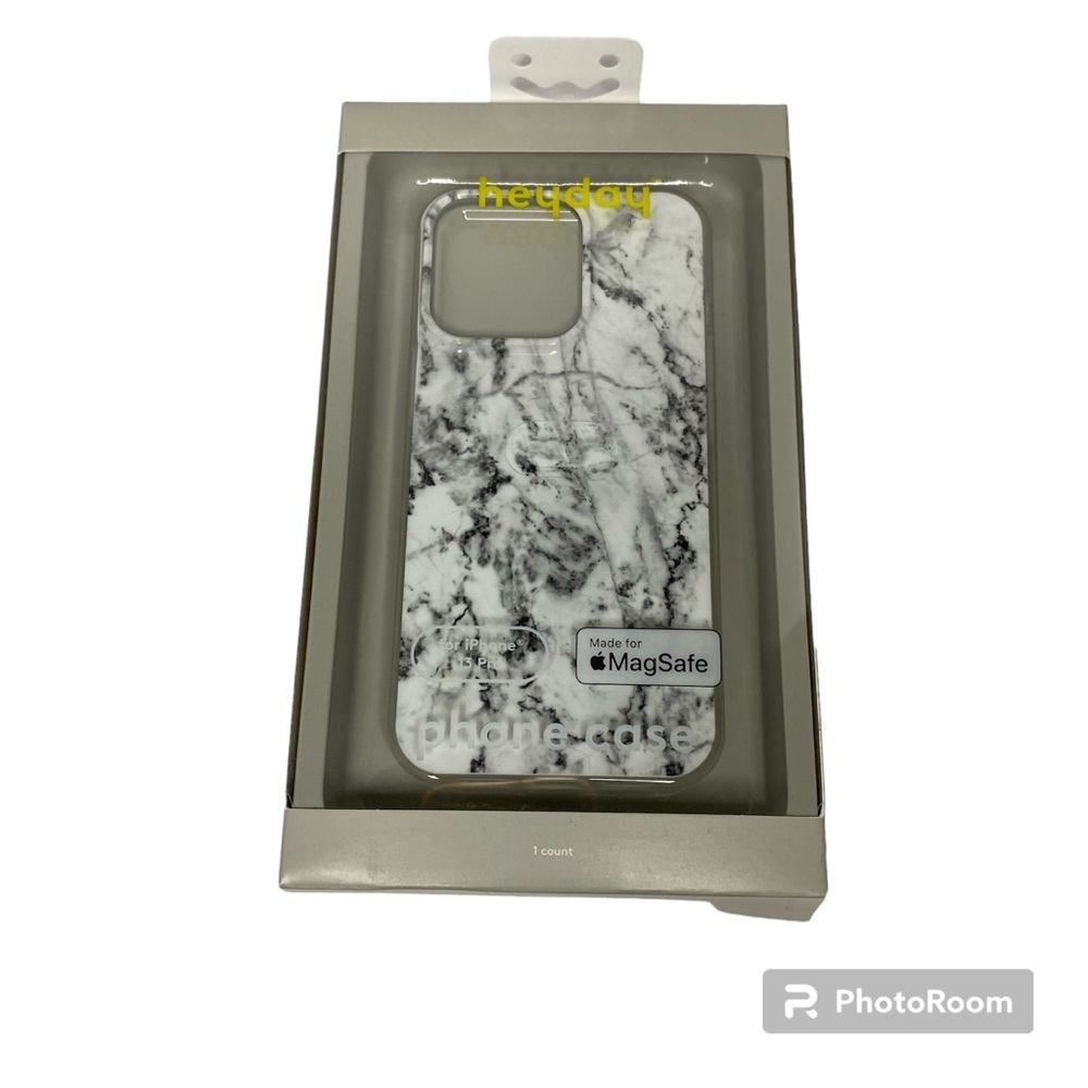 Heyday iPhone 13 Pro with MagSafe NIB Black‎ White Marble Bumper Phone Case